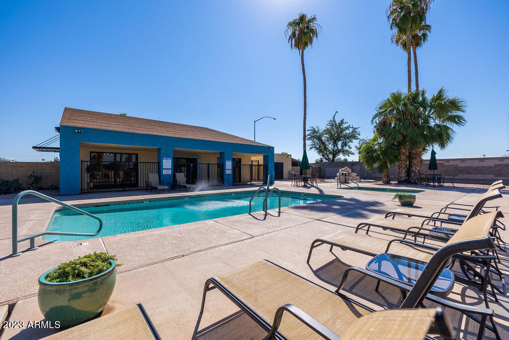 320 East McKellips Road, Unit 100 Mesa, AZ 85201 - Photo 21 of 46 Pool - palmharborestates-21