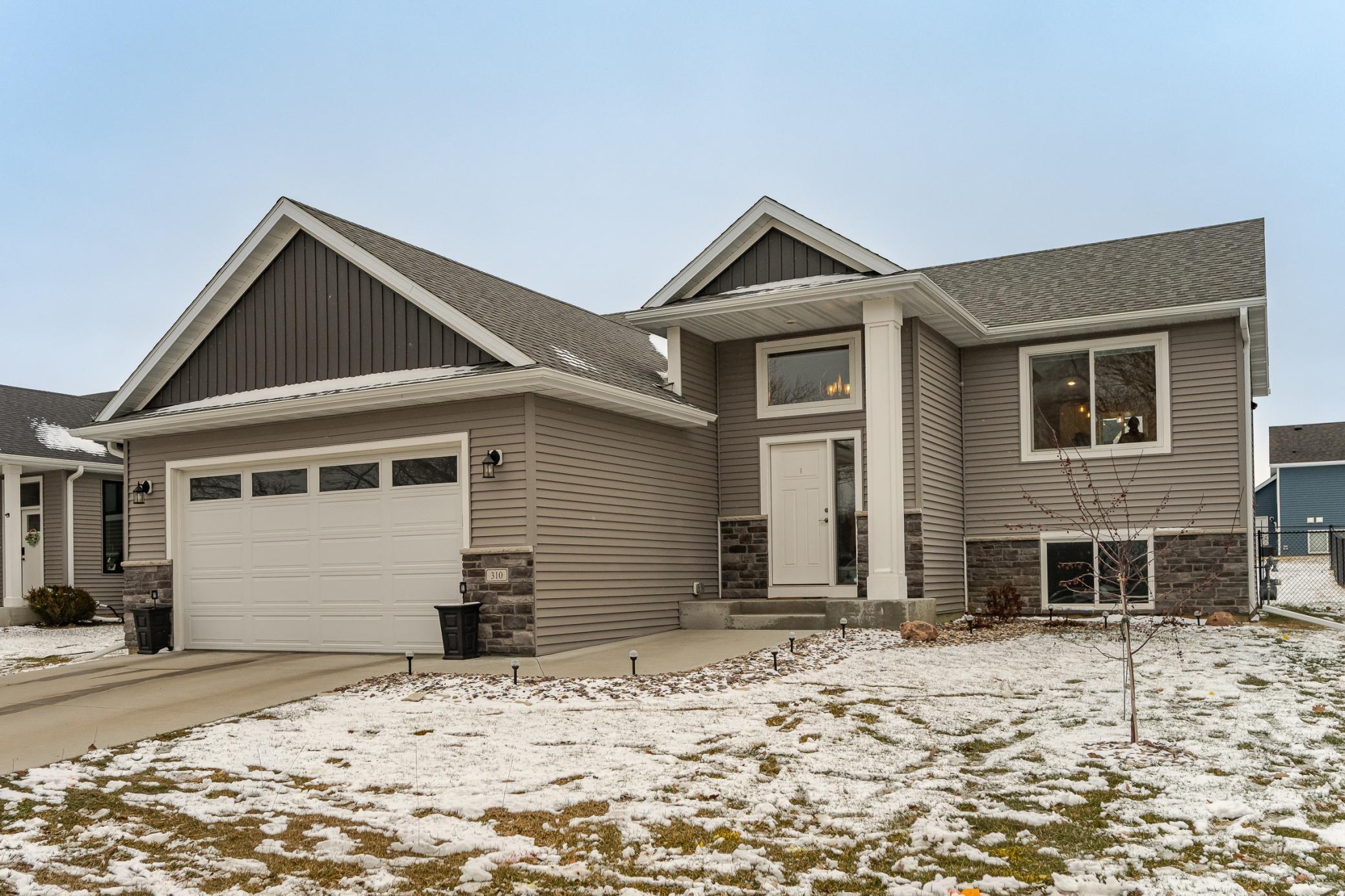 310 Sunnydale Lane Southeast Rochester, MN 55904 - Photo 1 of 1