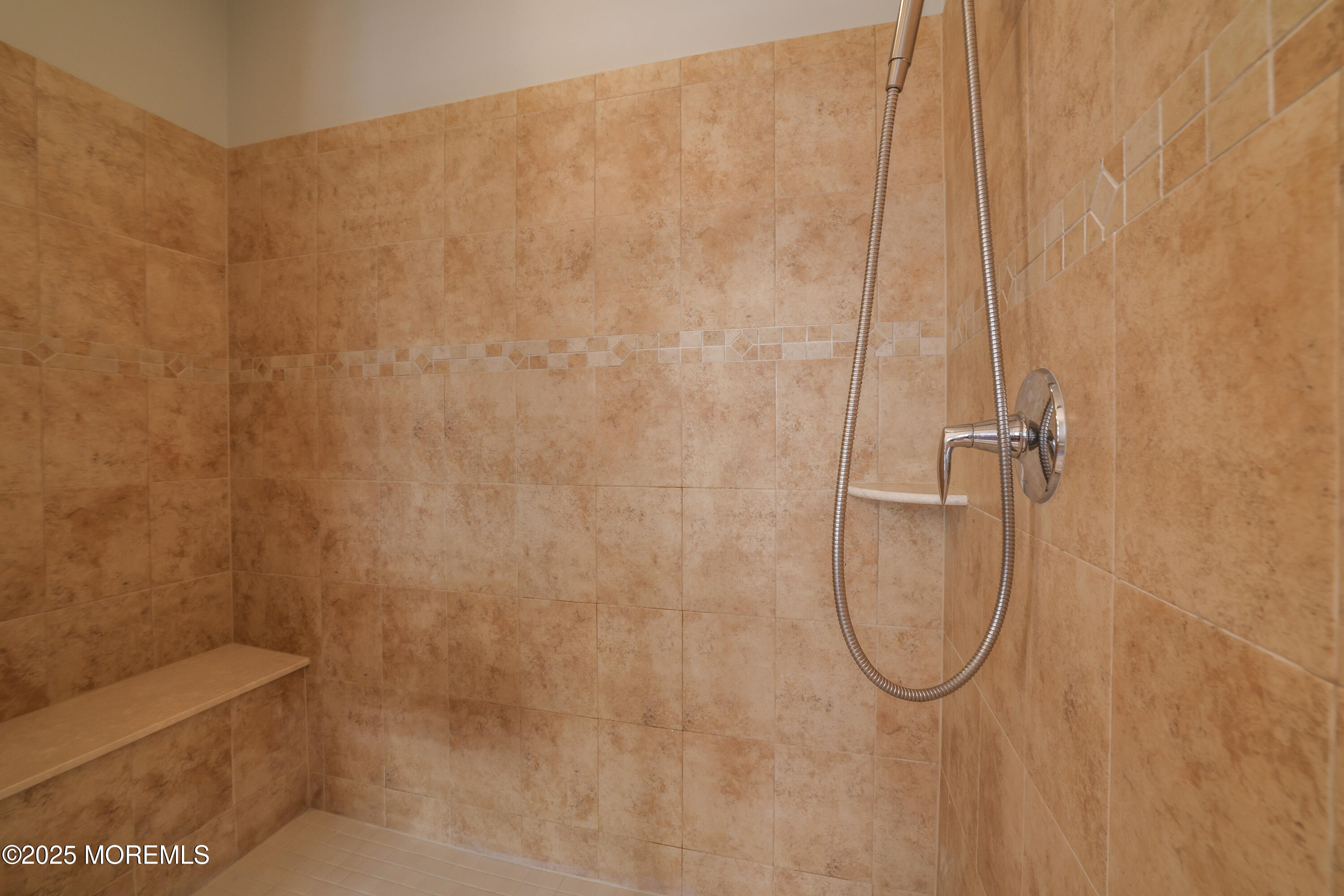 31 Garden Path Barnegat, NJ 08005 - Photo 43 of 43 877A6575