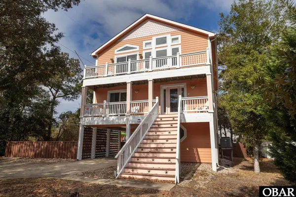 $915,000 | 100 East Bark Street, Nags Head, NC 27959