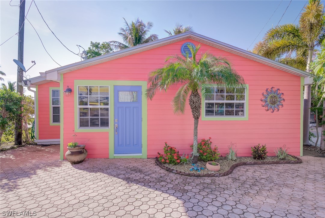 4733 Pine Island Road Matlacha, FL 33993 - Photo 1 of 1 Gallery Image 1