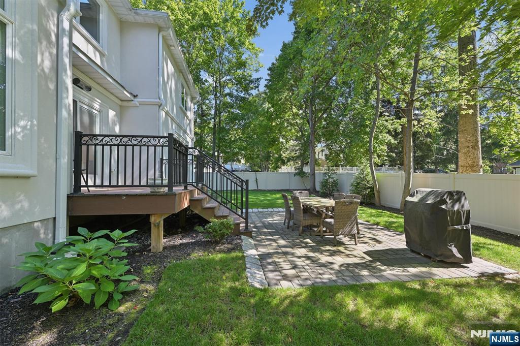 8 Ranch Lane Closter, NJ 07624 - Photo 33 of 38 Gallery Image 33