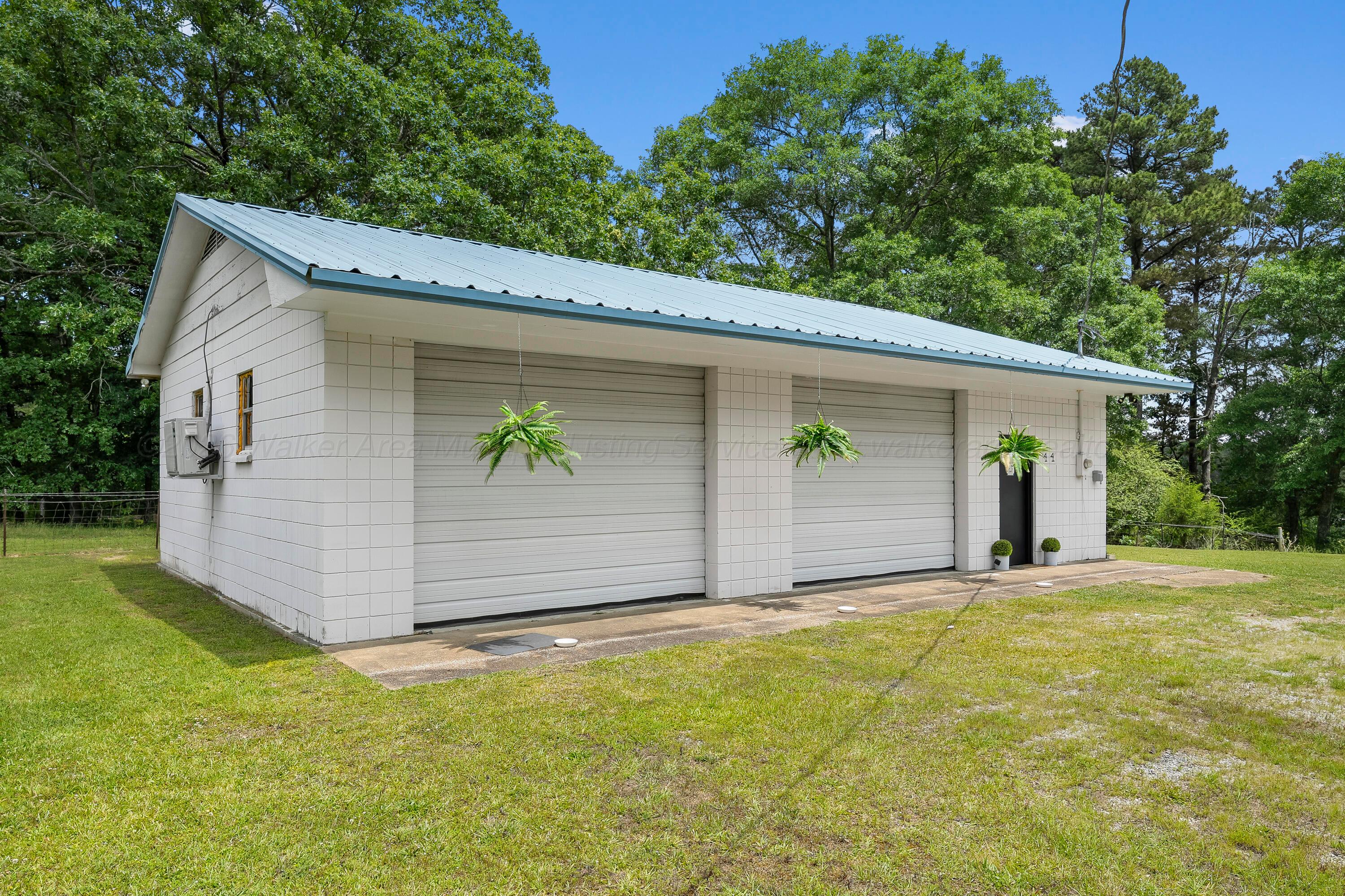 44 Clark Road Jasper, AL 35503 - Photo 15 of 16 A7R06544