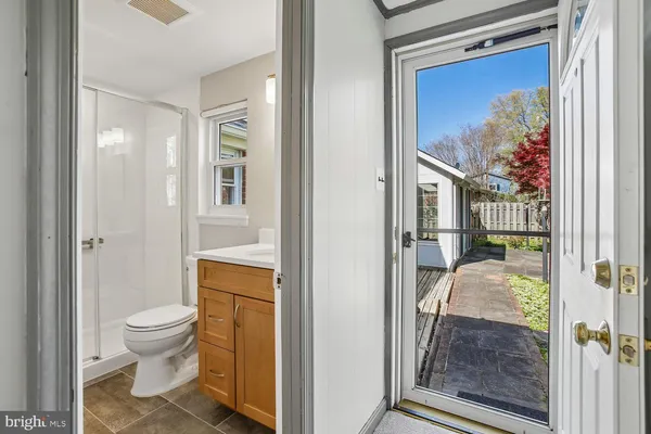 $765,000 | 6809 Ontario Street, Springfield, VA 22152