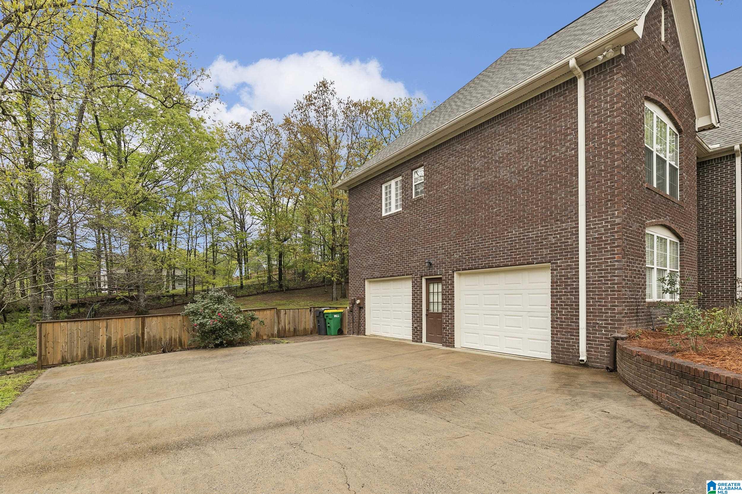 104 Silverleaf Circle Pelham, AL 35124 - Photo 26 of 28