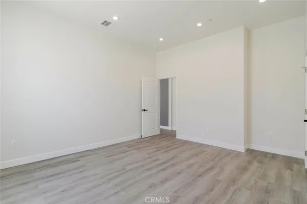 $4,000 | 10654 Nassau Avenue, Sunland, CA 91040
