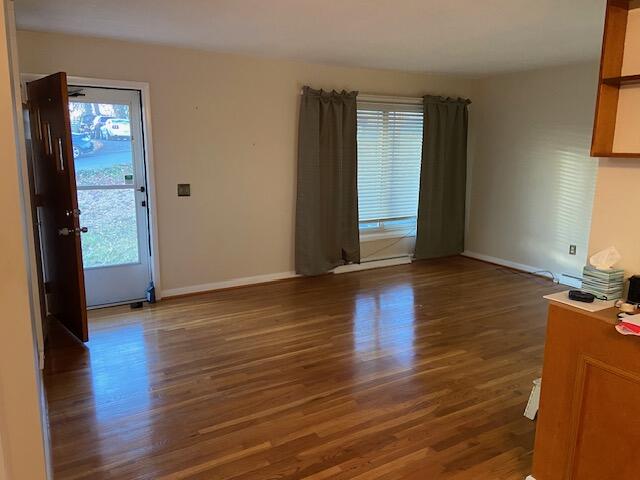 1719 Pomeroy Road Salem, VA 24153 - Photo 4 of 18 IMG_6316
