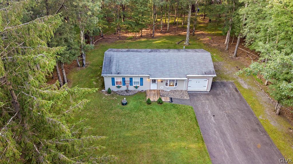 186 Buckhill Road Albrightsville, PA 18210 - Photo 3 of 24 Gallery Image 3
