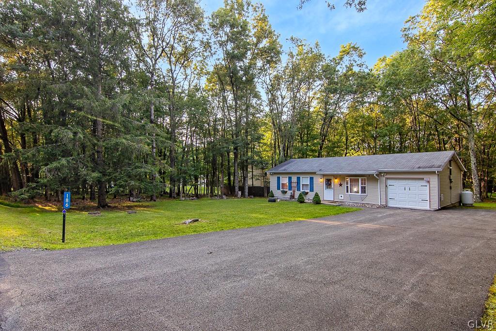 186 Buckhill Road Albrightsville, PA 18210 - Photo 6 of 24 Gallery Image 6