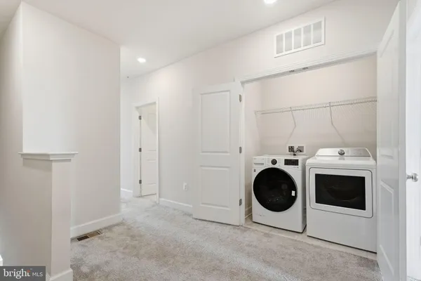 $3,200 | 22528 Wilson View Terrace, Ashburn, VA 20148