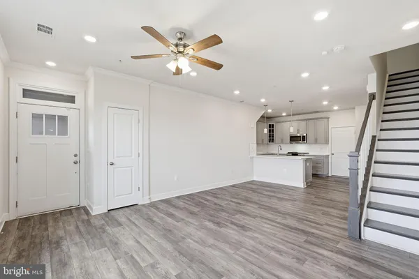 $3,200 | 22528 Wilson View Terrace, Ashburn, VA 20148