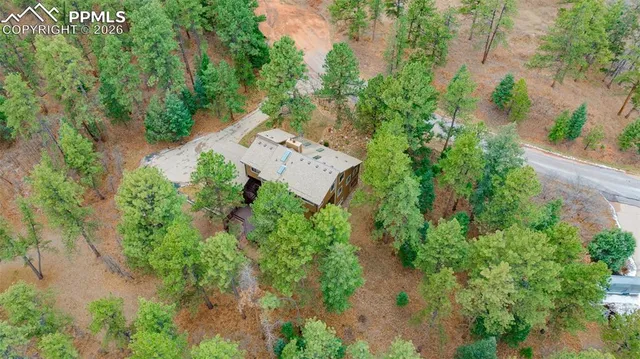 $800,000 | 8016 Acoma Drive, Larkspur, CO 80118