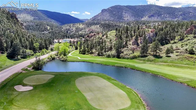 $800,000 | 8016 Acoma Drive, Larkspur, CO 80118