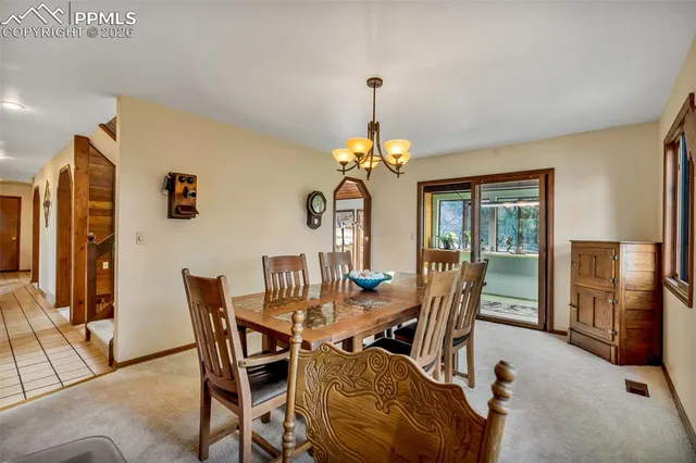 $800,000 | 8016 Acoma Drive, Larkspur, CO 80118