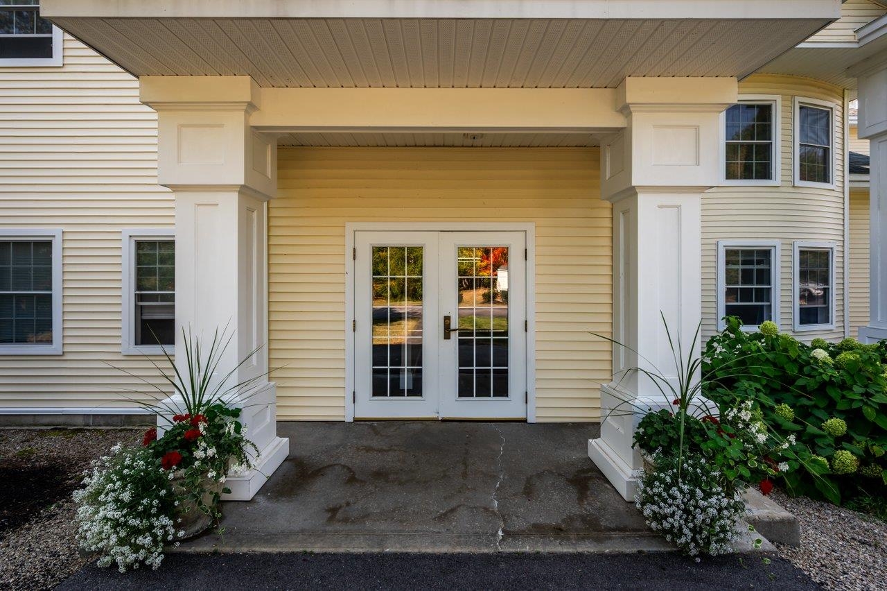 118 Secretariat Way, Unit 106 Rochester, NH 03867 - Photo 38 of 48