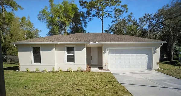 $1,995 | 1645 13th Street, Orange City, FL 32763