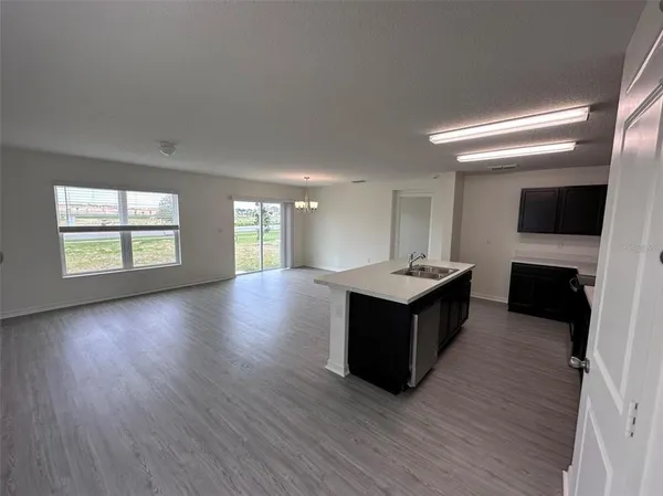 $2,350 | 9081 Oscraft Drive, Davenport, FL 33896