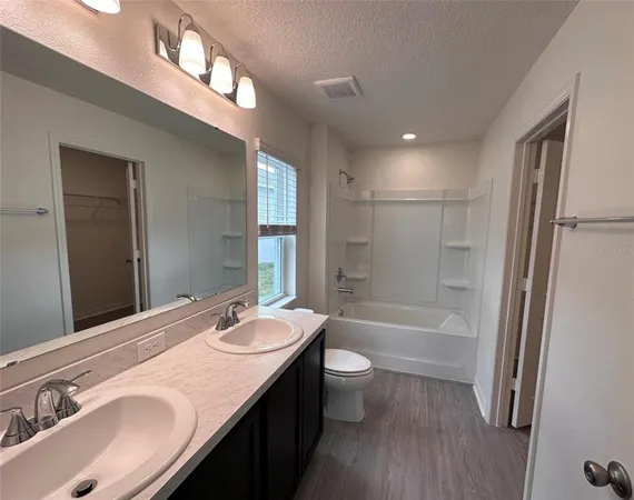 $2,350 | 9081 Oscraft Drive, Davenport, FL 33896