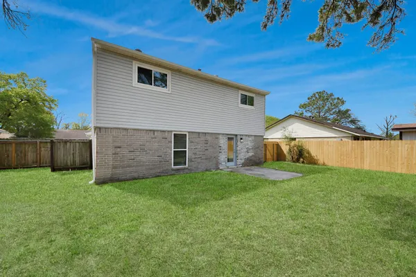 $2,095 | 3614 Almington Lane, Houston, TX 77088