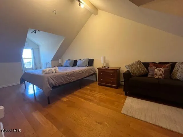 $2,300 | 5359 Highway 23, Unit 2E, Windham, NY 12496