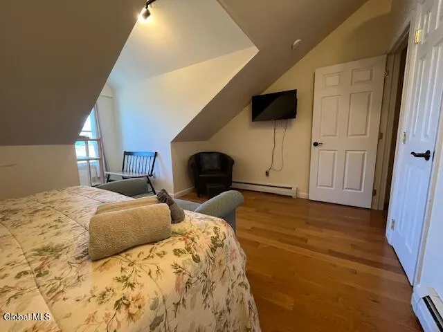 $2,300 | 5359 Highway 23, Unit 2E, Windham, NY 12496