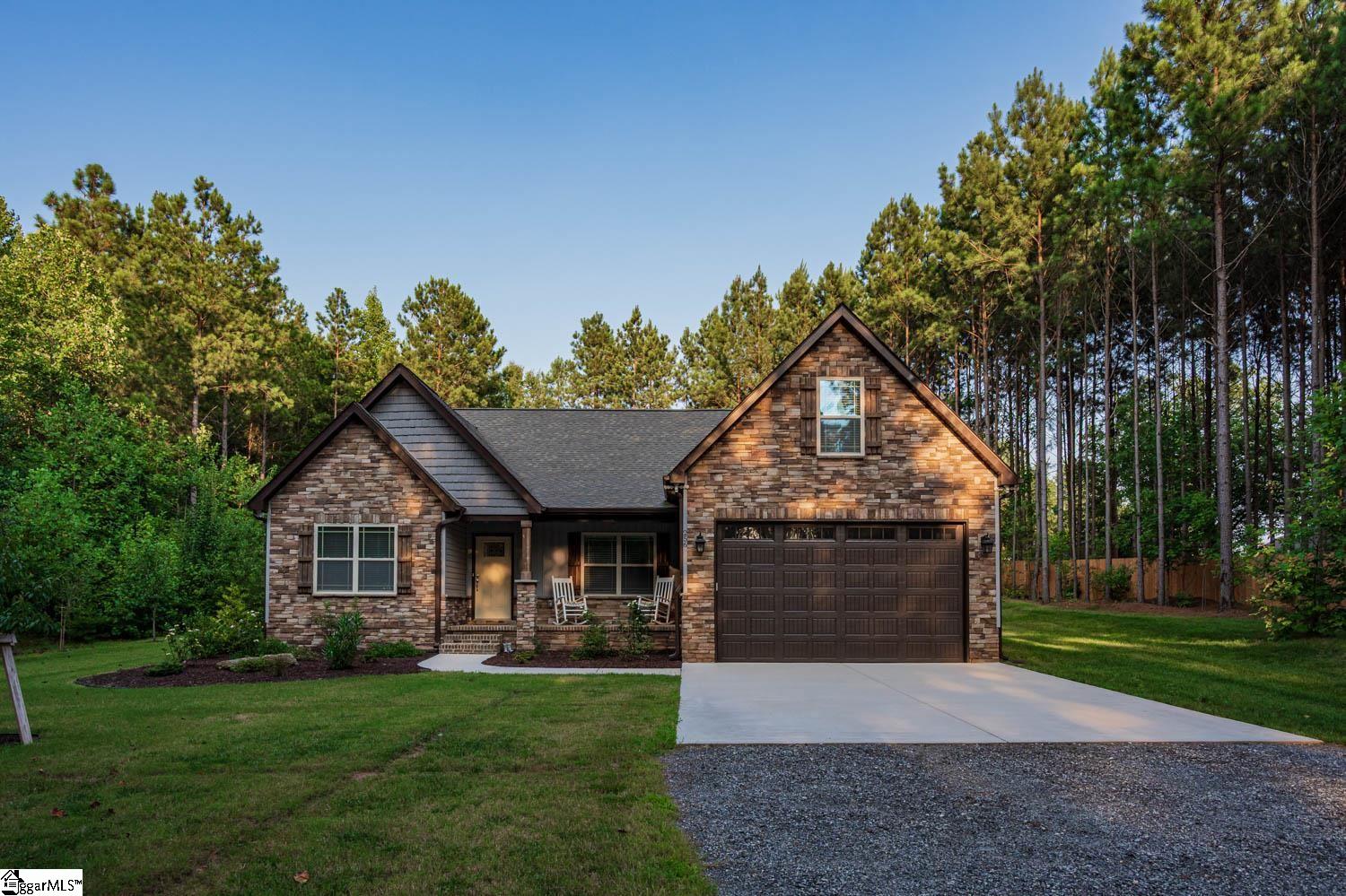 256 Jordan Creek Road Inman, SC 29349 - Photo 1 of 36