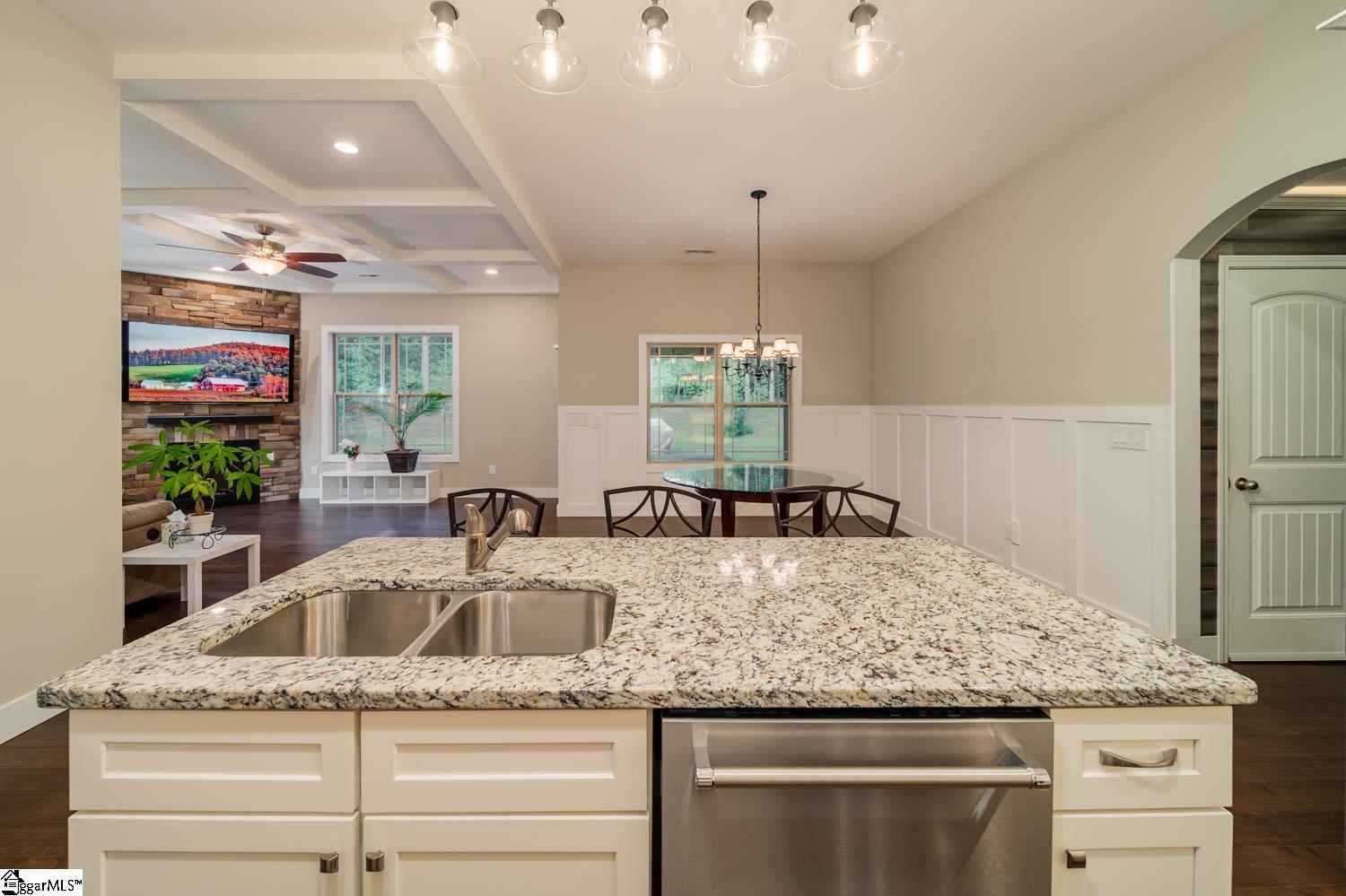 256 Jordan Creek Road Inman, SC 29349 - Photo 8 of 36
