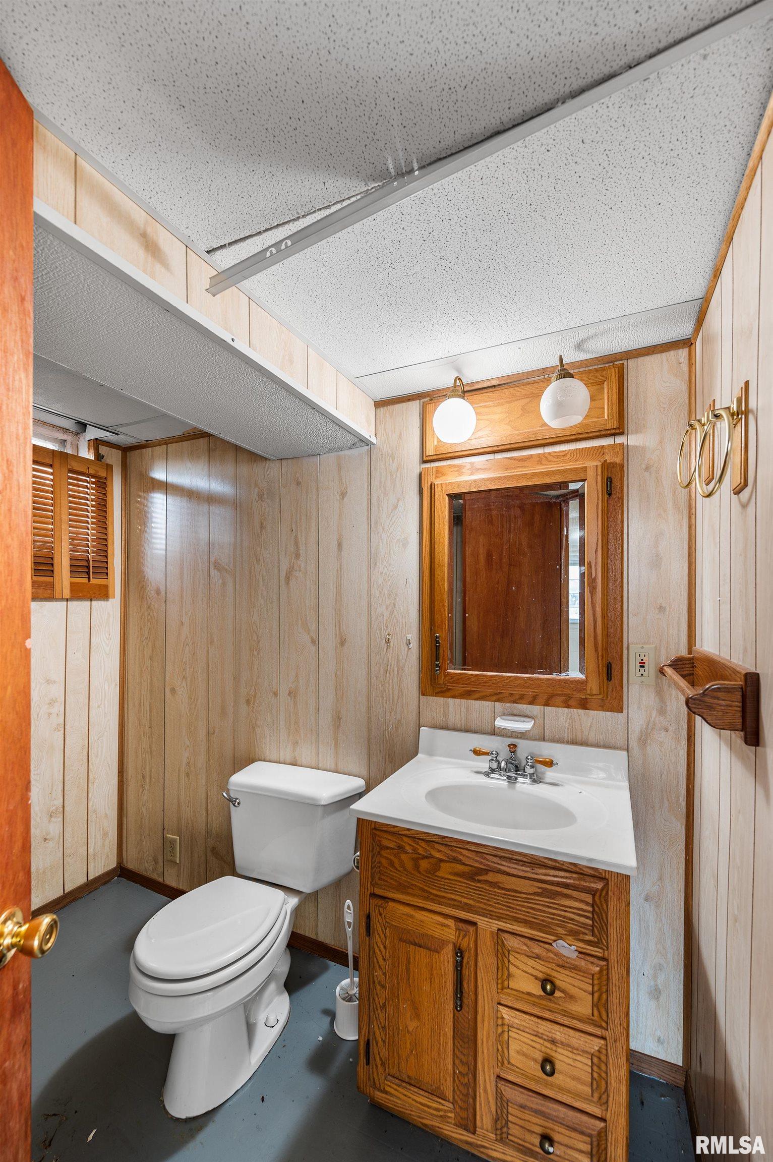 2142 21st Street Rock Island, IL 61201 - Photo 26 of 29