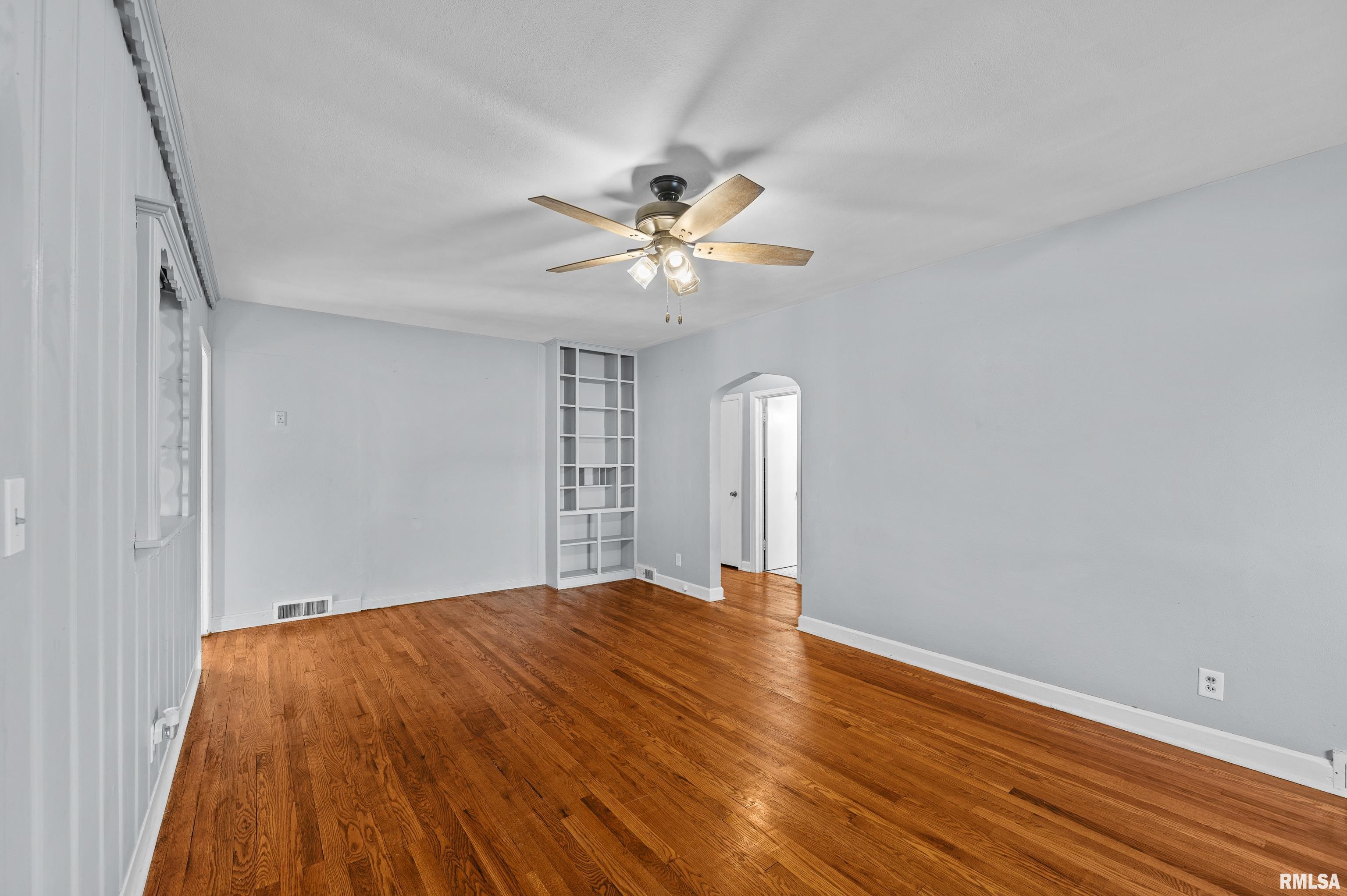 2142 21st Street Rock Island, IL 61201 - Photo 7 of 29