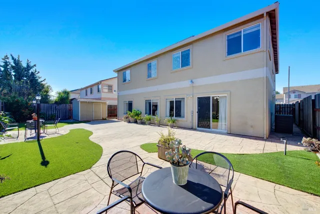 $779,000 | 413 Meehan Court, Suisun City, CA 94585