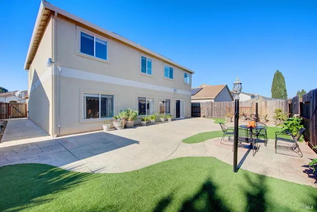 $779,000 | 413 Meehan Court, Suisun City, CA 94585
