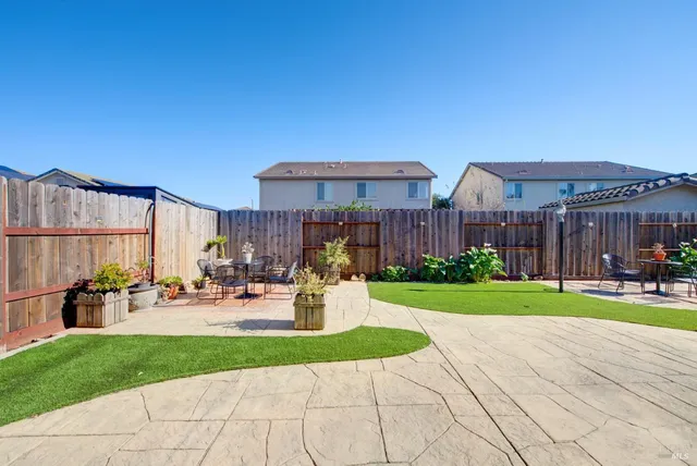 $779,000 | 413 Meehan Court, Suisun City, CA 94585
