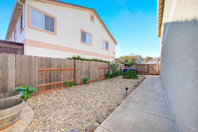 $779,000 | 413 Meehan Court, Suisun City, CA 94585