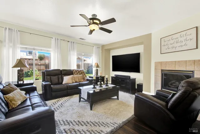 $779,000 | 413 Meehan Court, Suisun City, CA 94585