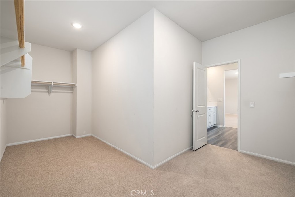 9667 Lasorda Court Riverside, CA 92503 - Photo 27 of 34 an empty room with windows