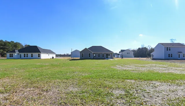 $289,706 | 103 Hl Vly Drive, Unit (LOT 63), La Grange, NC 28551