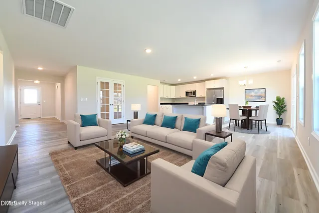 $289,706 | 103 Hl Vly Drive, Unit (LOT 63), La Grange, NC 28551