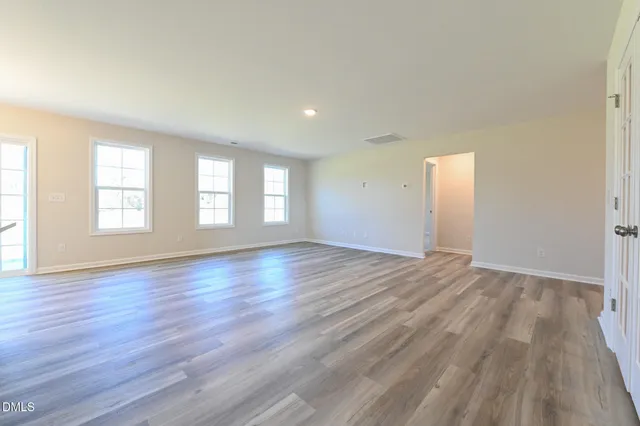 $289,706 | 103 Hl Vly Drive, Unit (LOT 63), La Grange, NC 28551