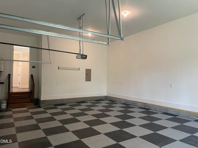 a view of a yard with plants