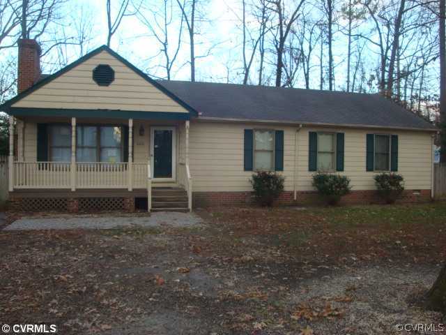 11011 Drayton Road Chester, VA 23831 - Photo 2 of 5 a front view of a house with a yard