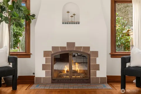 $1,650,000 | 6756 17th Avenue Northwest, Seattle, WA 98117