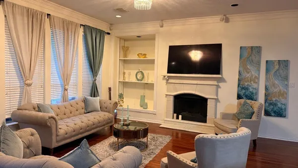 $2,800 | 10147 Lazy Lagoon, Houston, TX 77065