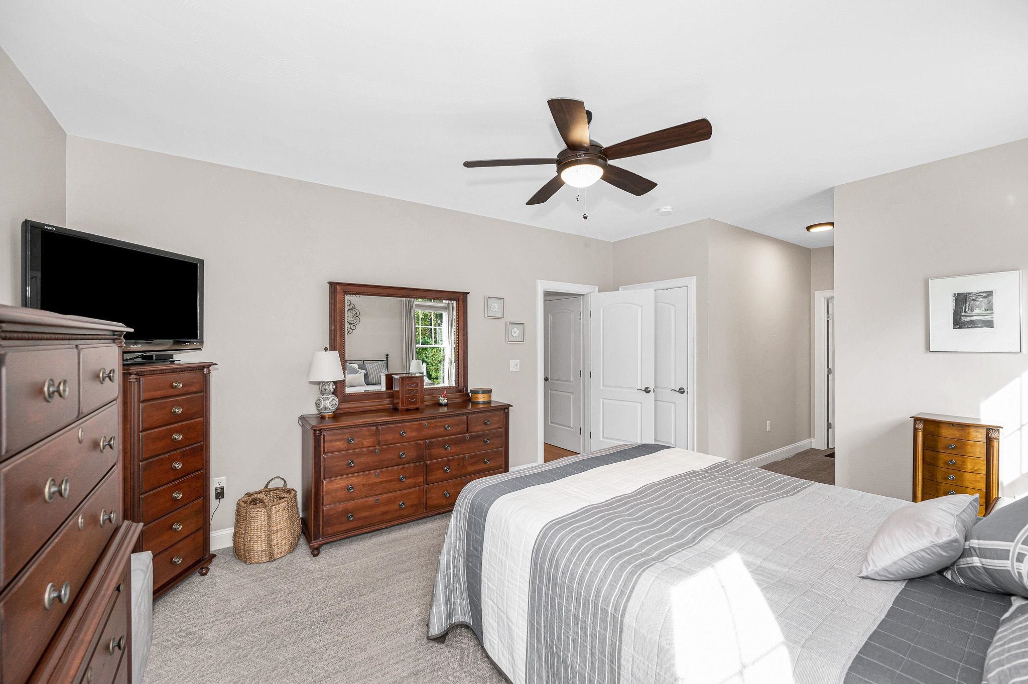 10 Del Ray Drive, Unit 10 Windham, NH 03087 - Photo 16 of 45