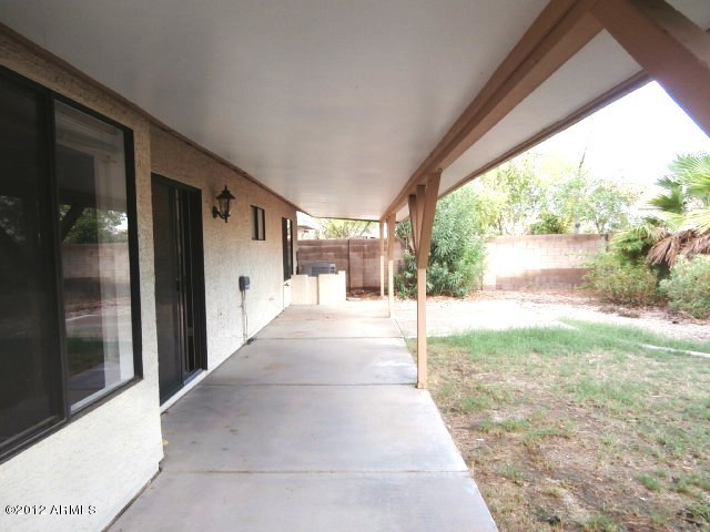 2753 East Rock Wren Road Phoenix, AZ 85048 - Photo 24 of 29 023-335123 - Covered Patio