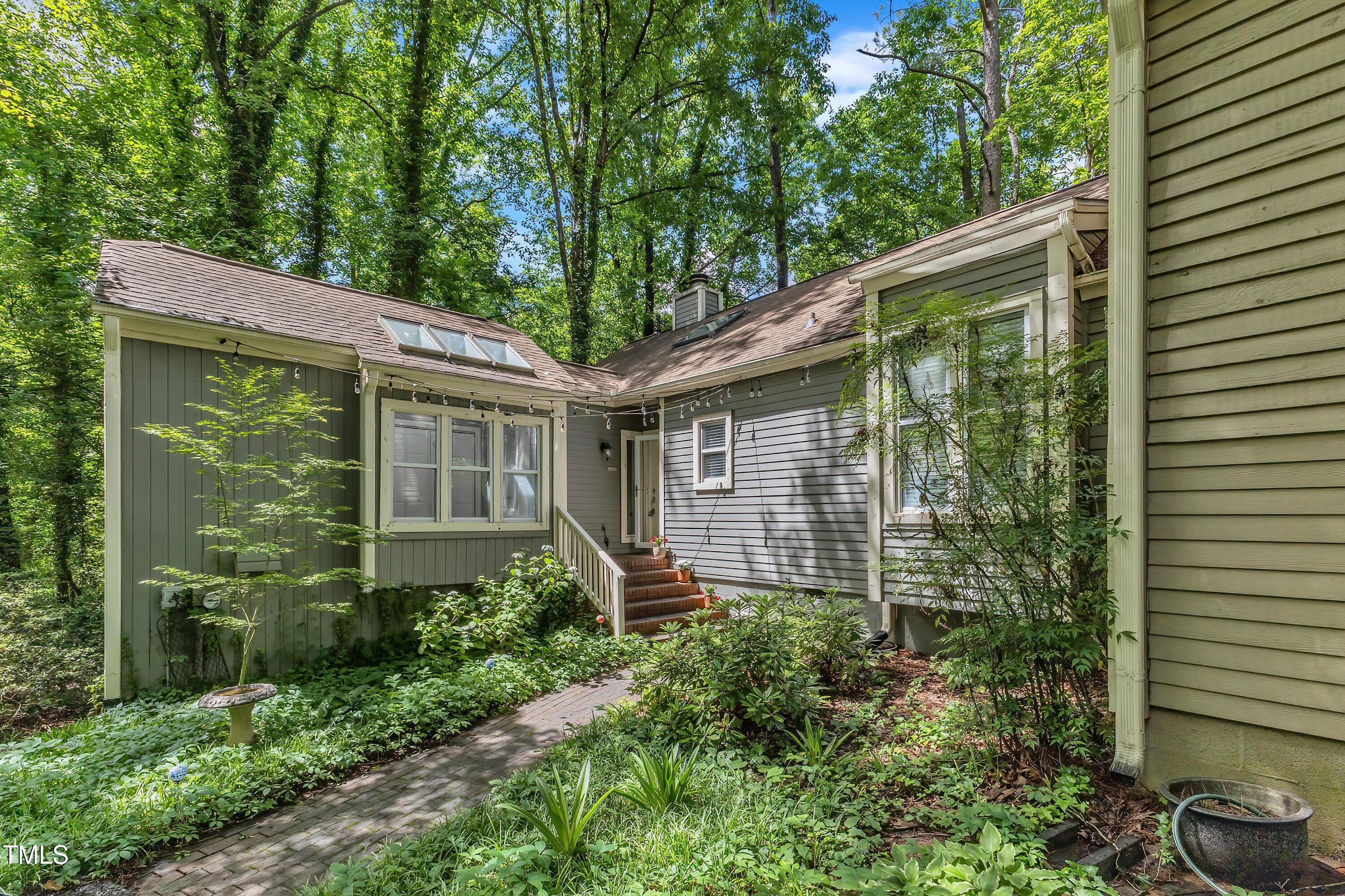 1702 Falls Church Road Raleigh, NC 27609 - Photo 2 of 43 03-1702 Falls Church Rd-9