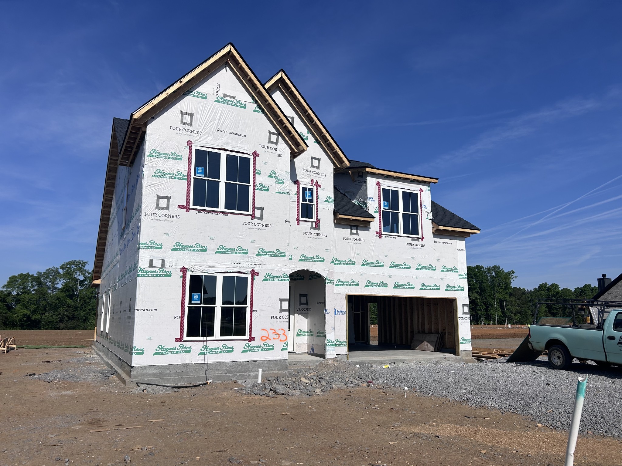5520 Sinclair Street Murfreesboro, TN 37127 - Photo 6 of 11 a front view of a house with a yard