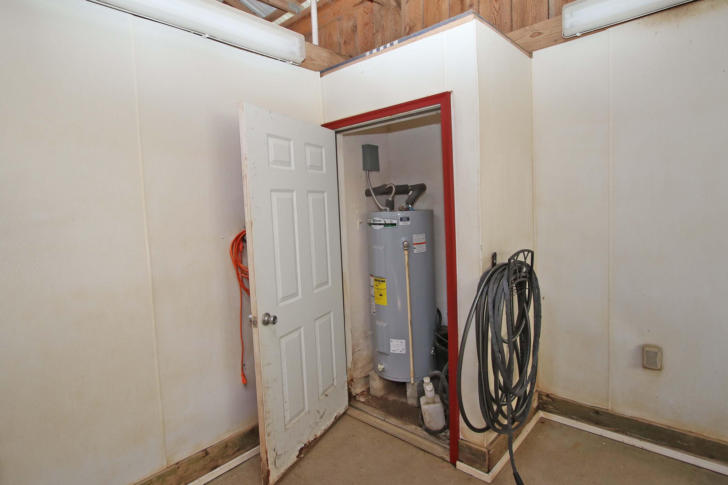 283 Leesburg Road Georgetown, KY 40324 - Photo 32 of 60 Separate hot water heater in the barn.