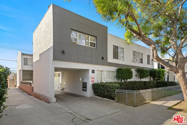 $3,100 | 7972 Norton Avenue, Unit 3, West Hollywood, CA 90046