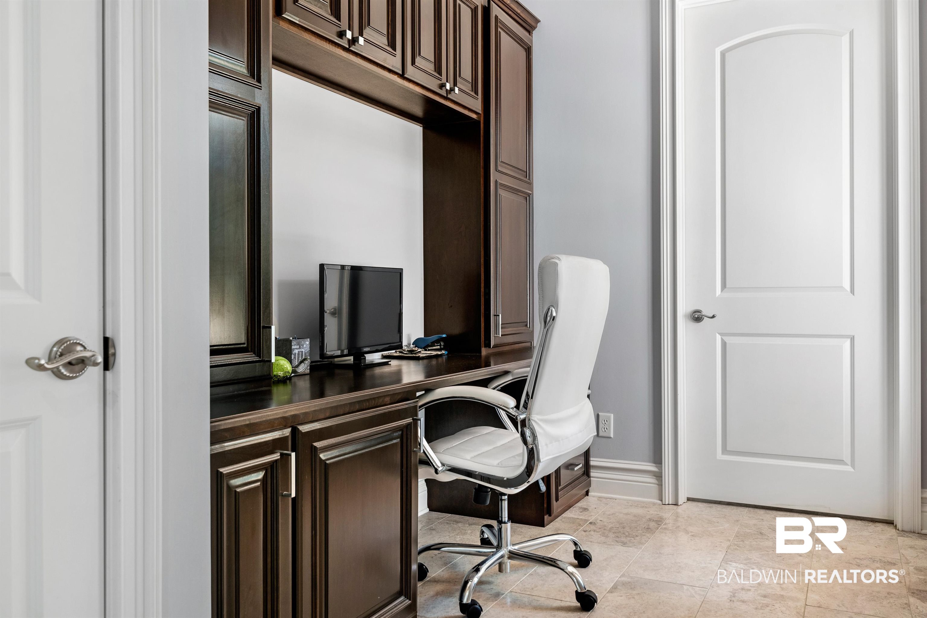 11459 Redfern Road Daphne, AL 36526 - Photo 13 of 50 Office