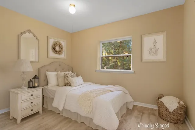 $999,900 | 8846 Glen Abby Drive, Tallahassee, FL 32312